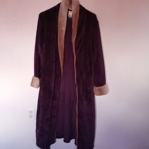 Purple robe with furry neck and wrists ( fake fur)